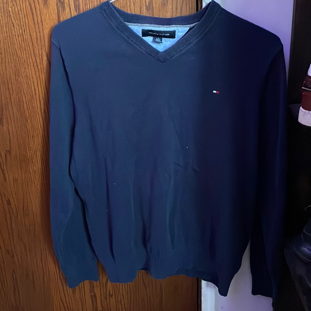 tommy holdover sweater